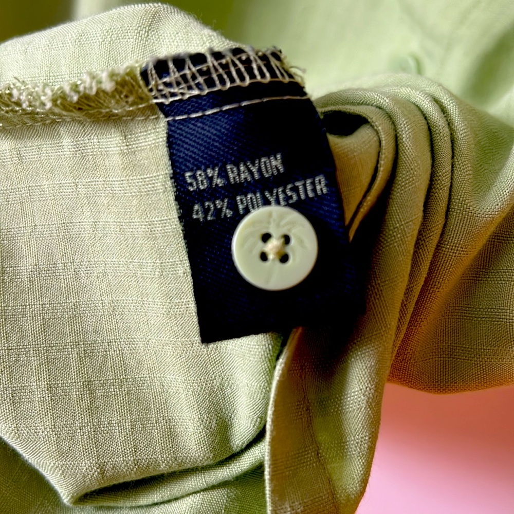 Men’s button down dress shirt - Picture 3 of 3
